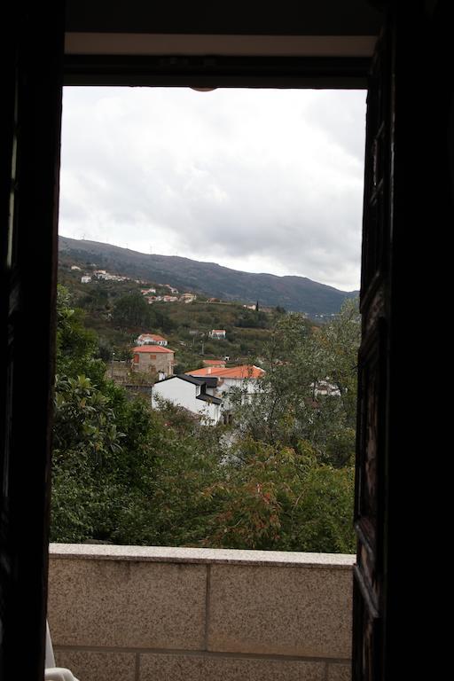 Отель Casa Cardoso Sao Martinho de Mouros Номер фото